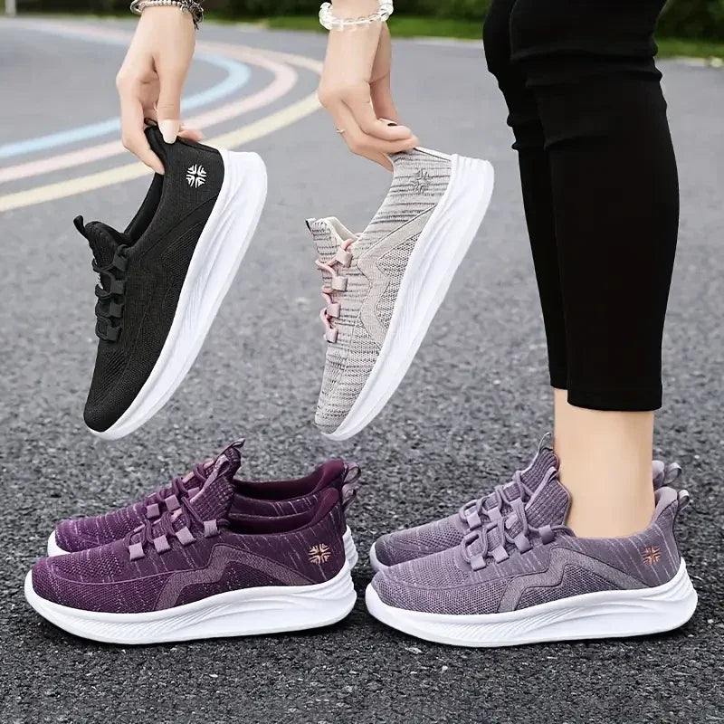 Soft Cushion Sports Shoes for Active Feet