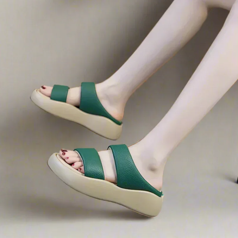 Arch Lift Relaxed Flip-Flops