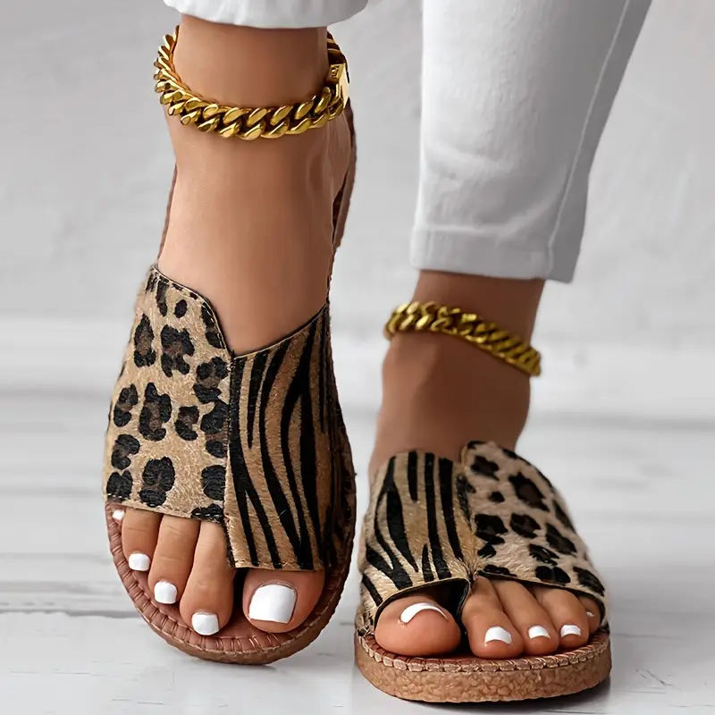 Trendy Stride Animal Print Slide Sandals