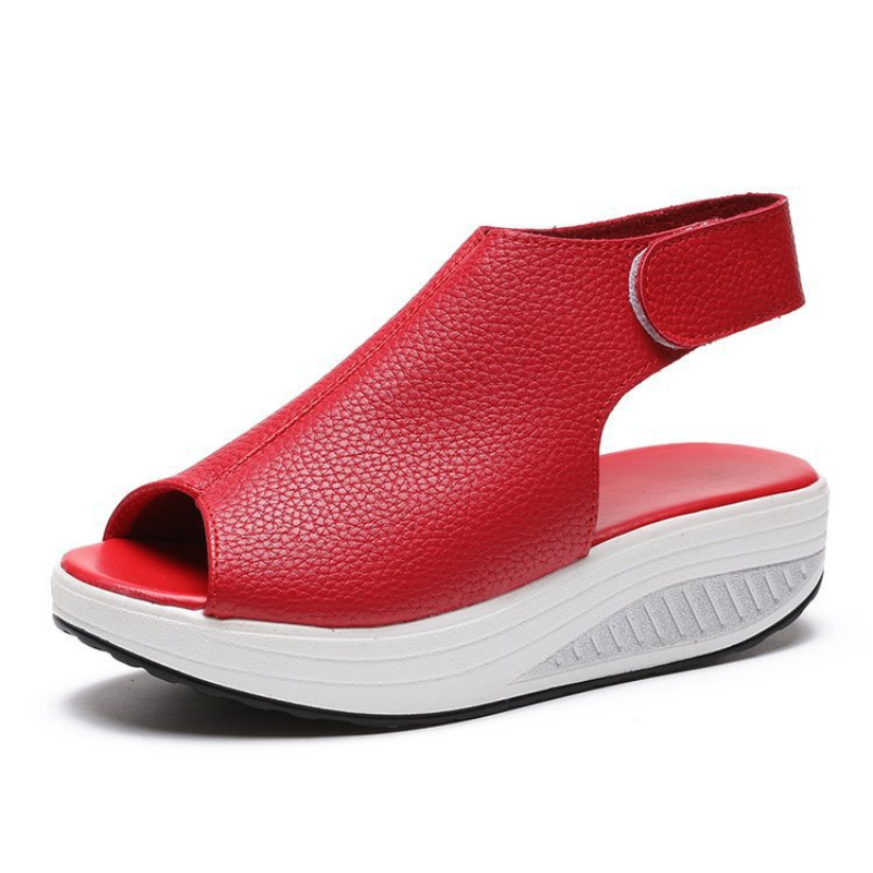 Soft Women&#39;s Walking Sandals
