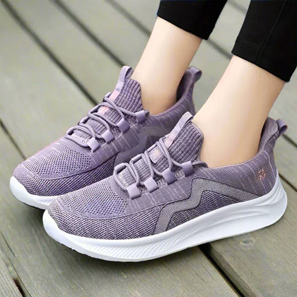 Soft Cushion Sports Shoes for Active Feet