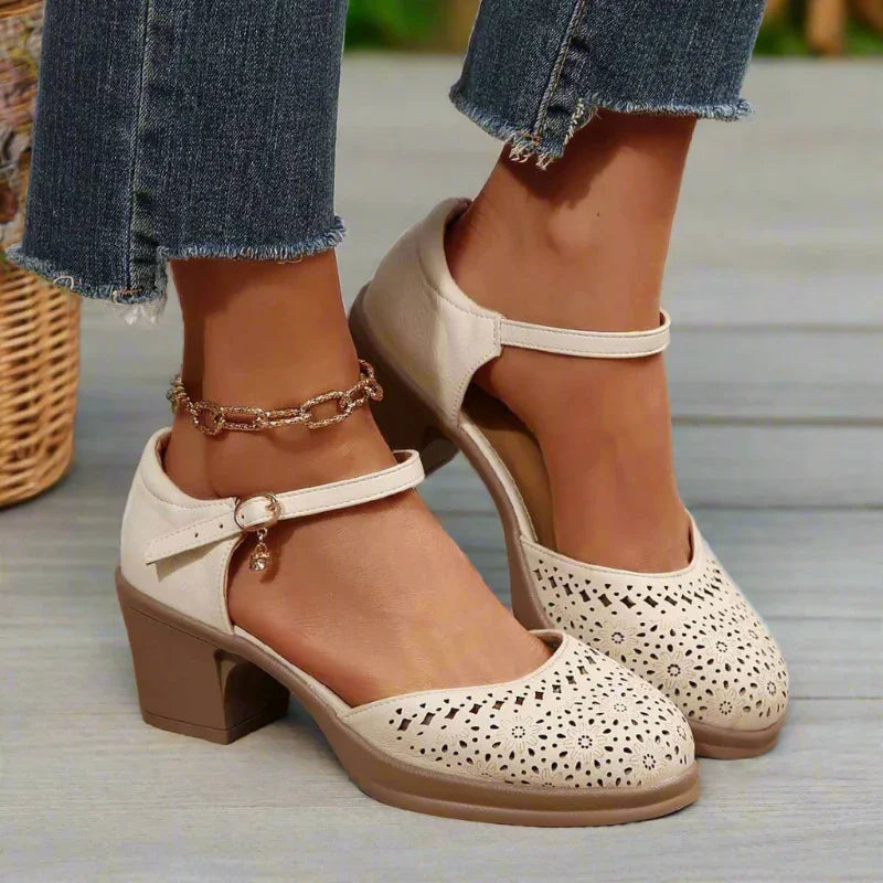 Retro Mid Heels with Arch Support & Floral Cutouts