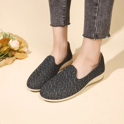 Women's Vibrant Pattern Slip-On Loafers