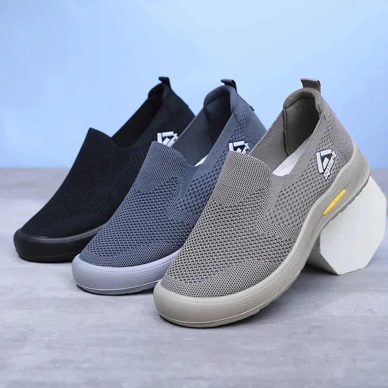 Plus Size Slip-On Knitted Sneakers