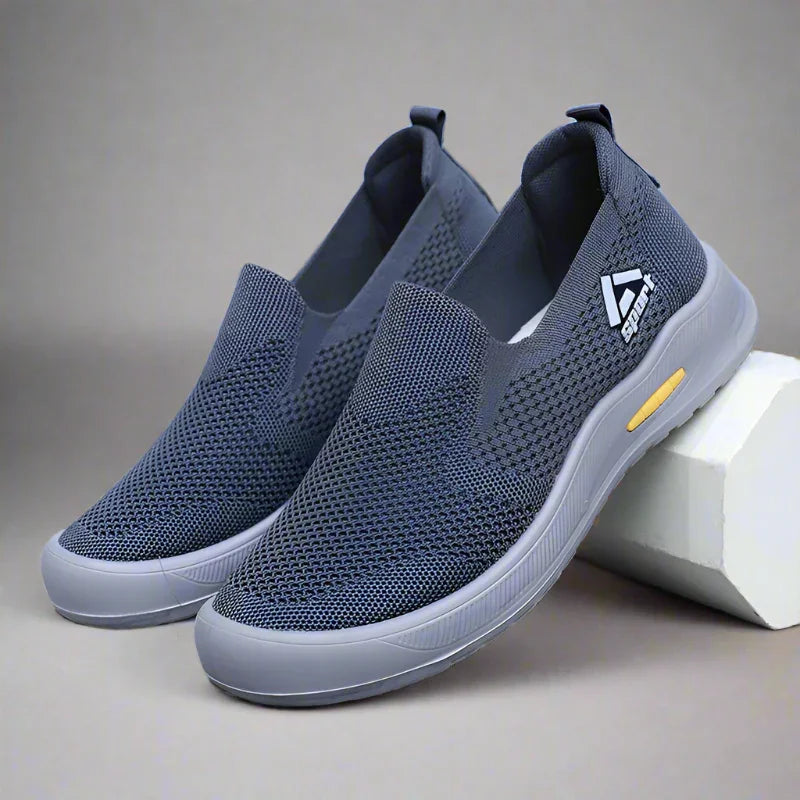 Plus Size Slip-On Knitted Sneakers