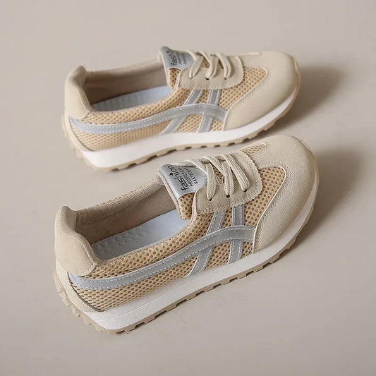 Lightweight Walking Shoes for Narrow Feet