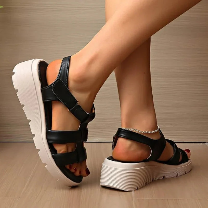 Supportive Comfort Sandals for Flat Feet