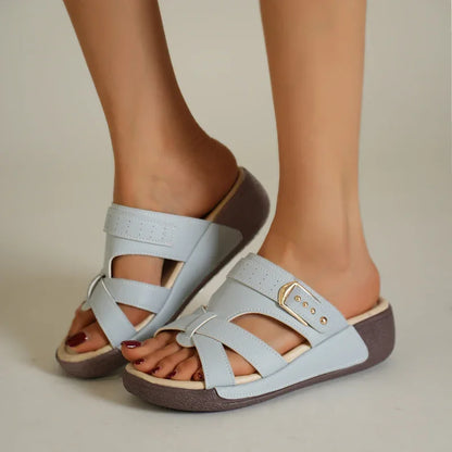 Chic Comfort Slide Sandals with Trendy Design for Effortless Style