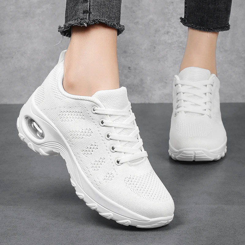 Women&#39;s Orthopedic Stretch Sneakers