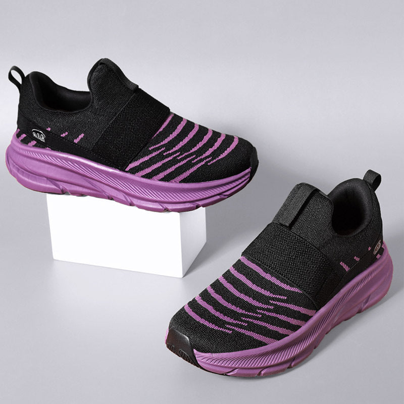 Stylish Women&#39;s Slip-On Walking Sneakers