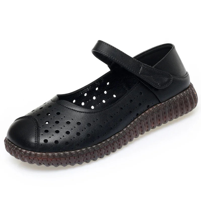 Comfortable Work-to-Casual Leather Sandals