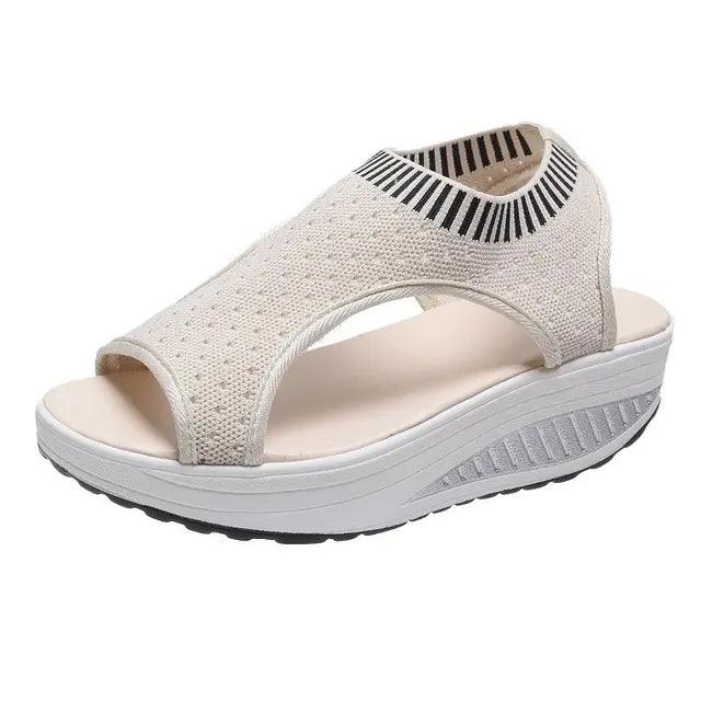 Soft Women&#39;s Walking Sandals