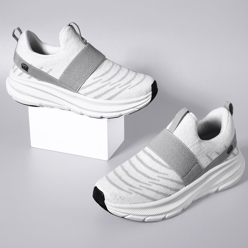 Stylish Women&#39;s Slip-On Walking Sneakers