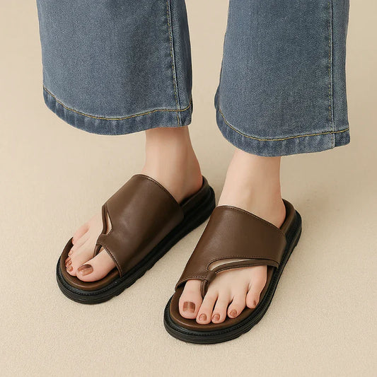 Retro Thick Bottom Slippers – Hide Bunions in Style & Comfort