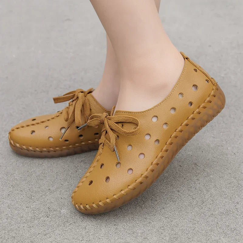 Wide Toe Box Leather Flats for All-Day Comfort