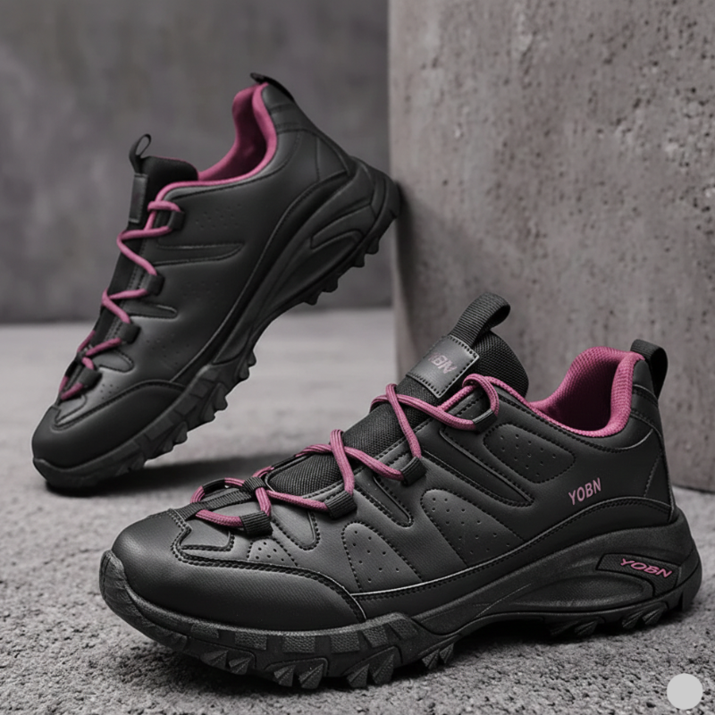 Fashionable Low Cut Anti Slip Trekking Sneakers
