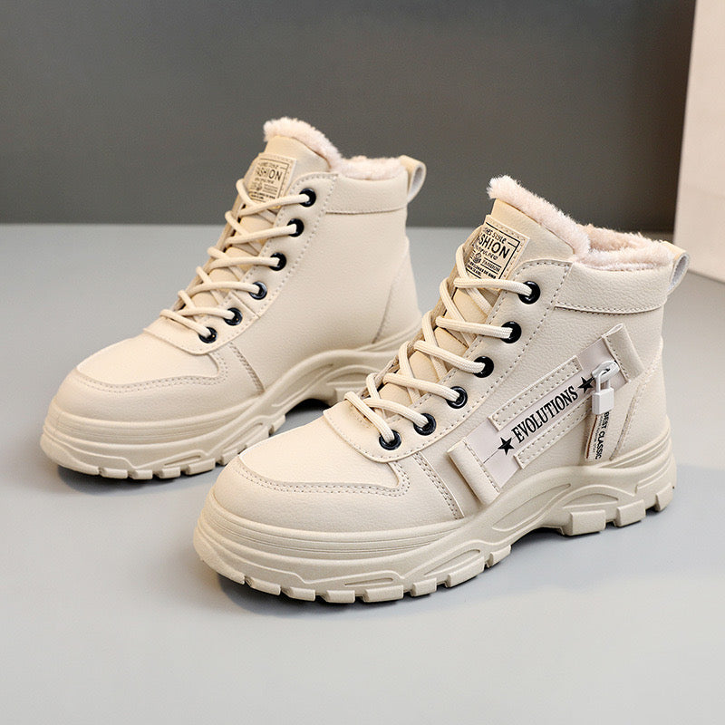 Ultimate Slip-Resistant Sporty Boots for Bunions