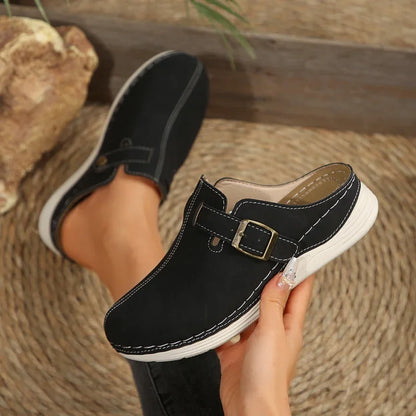 Women's Closed-Toe Slippers with Contoured Footbed
