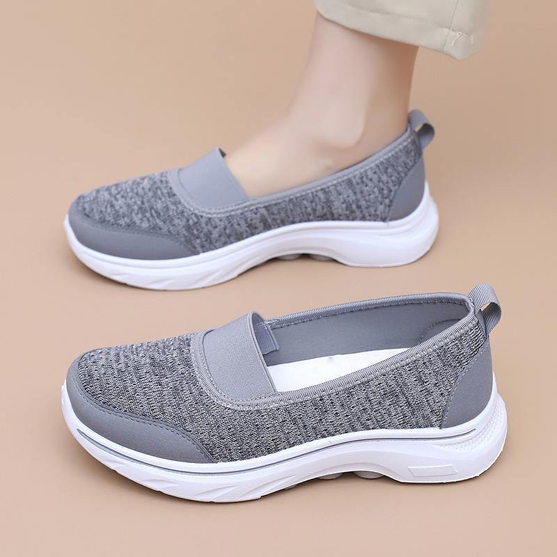 Daily Comfort Sneakers with Soft Mesh and Lightweight Support