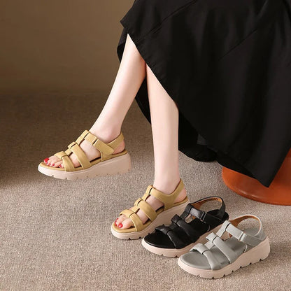 Supportive Comfort Sandals for Flat Feet