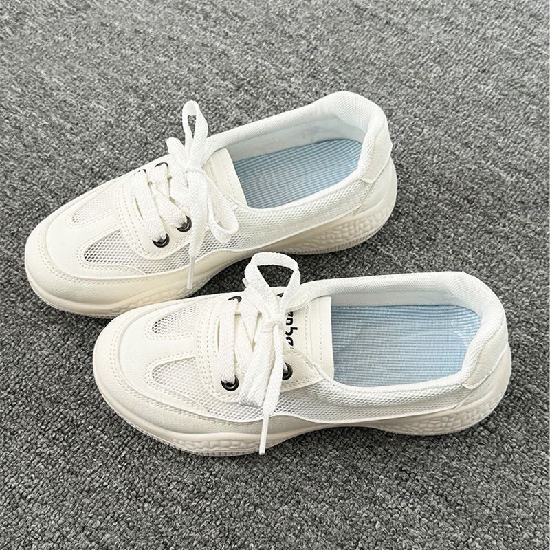 Sporty Casual Lace-Up Sneakers for Everyday Comfort and Style