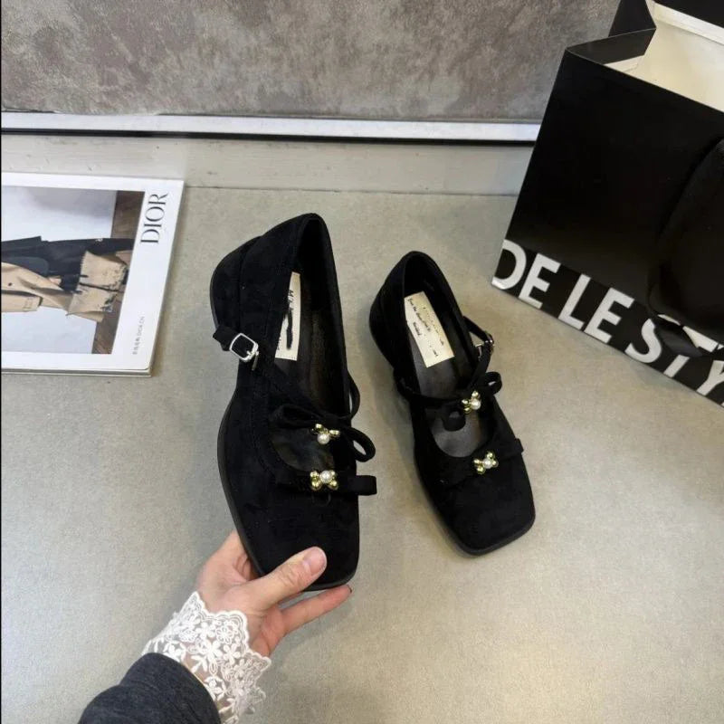 Thick-Heeled Mary Jane Dress Shoes