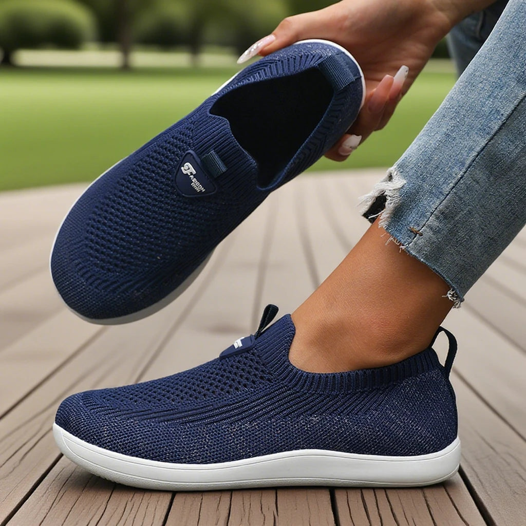 Wide Fit Sports Walking Shoes Soft Sole Anti Slip 2