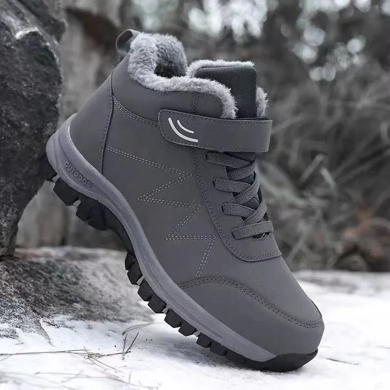 Men&#39;s Insulated Winter Boots for Warm and Dry Feet