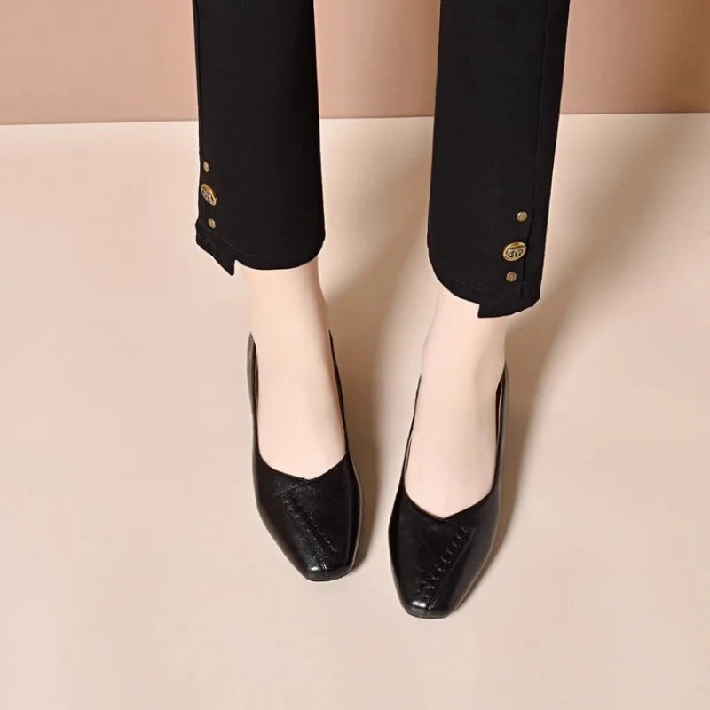 Women’s Chunky Heel Leather Flats Vintage Design 3