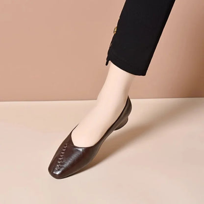 Women’s Chunky Heel Leather Flats Vintage Design 5