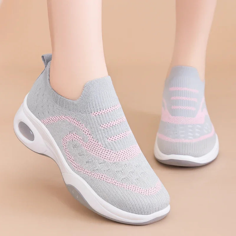 Women's Lightweight Knit Athletic Sneakers