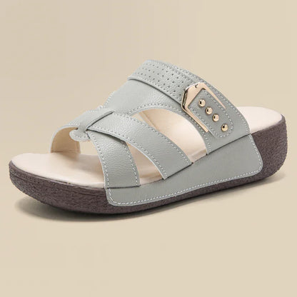 Chic Comfort Slide Sandals with Trendy Design for Effortless Style