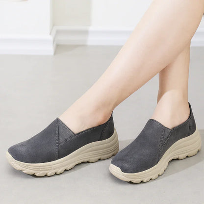 Women's Casual Chunky Sole Sneakers