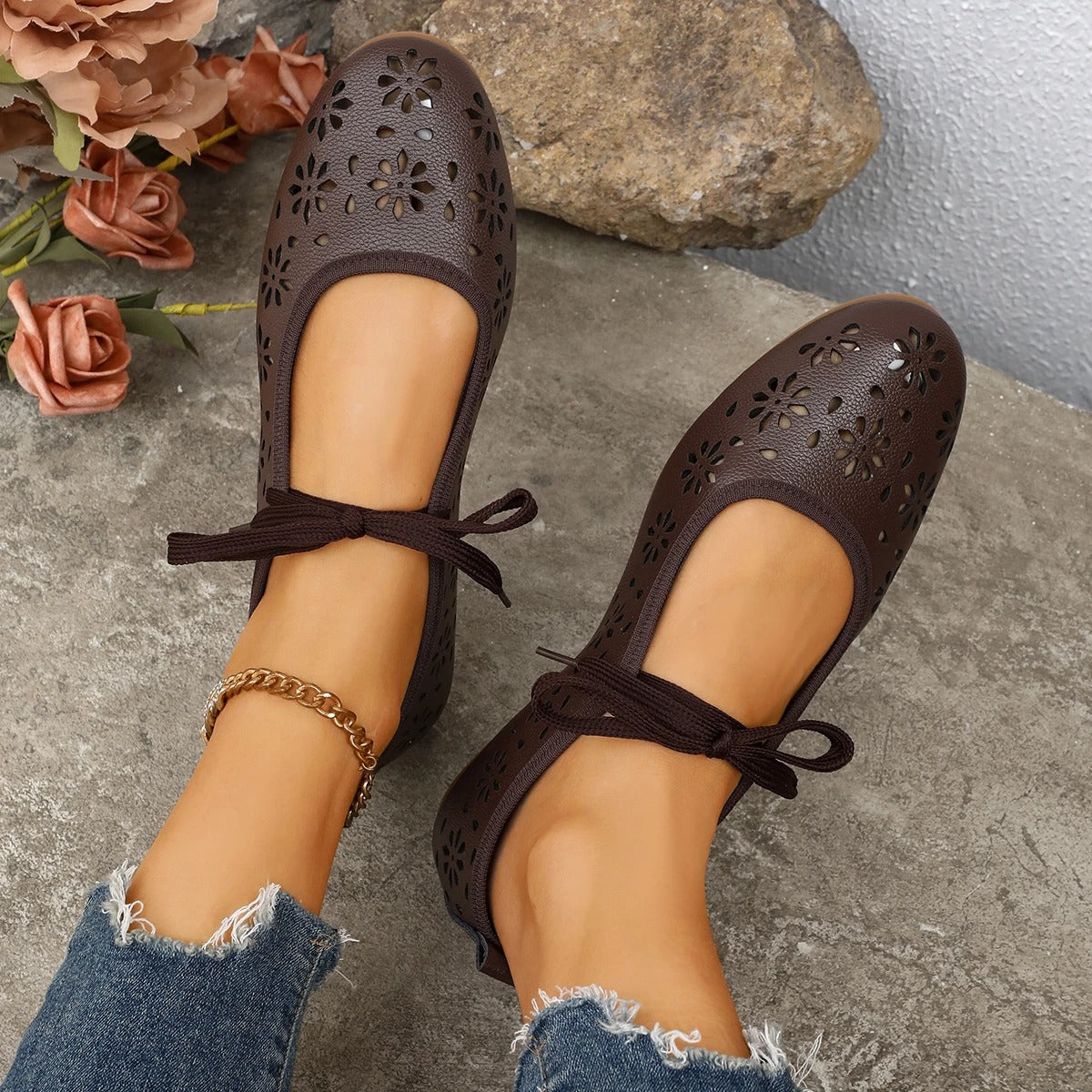 Women's Mary Jane Flats with Cross-Tie Detail