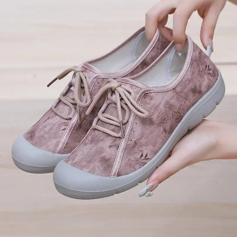 Women's Wide Toe Box Floral Fabric Walking Shoes