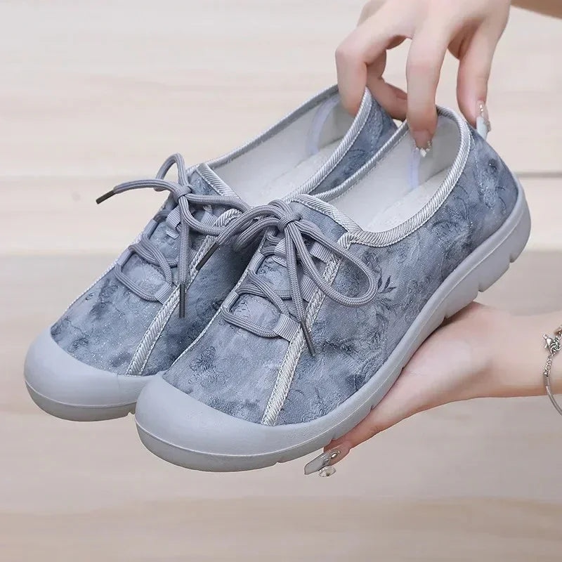 Women's Wide Toe Box Floral Fabric Walking Shoes