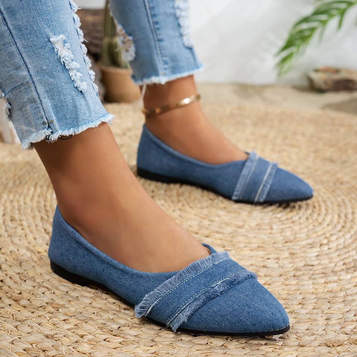 Women's Denim Pointed Toe Flats