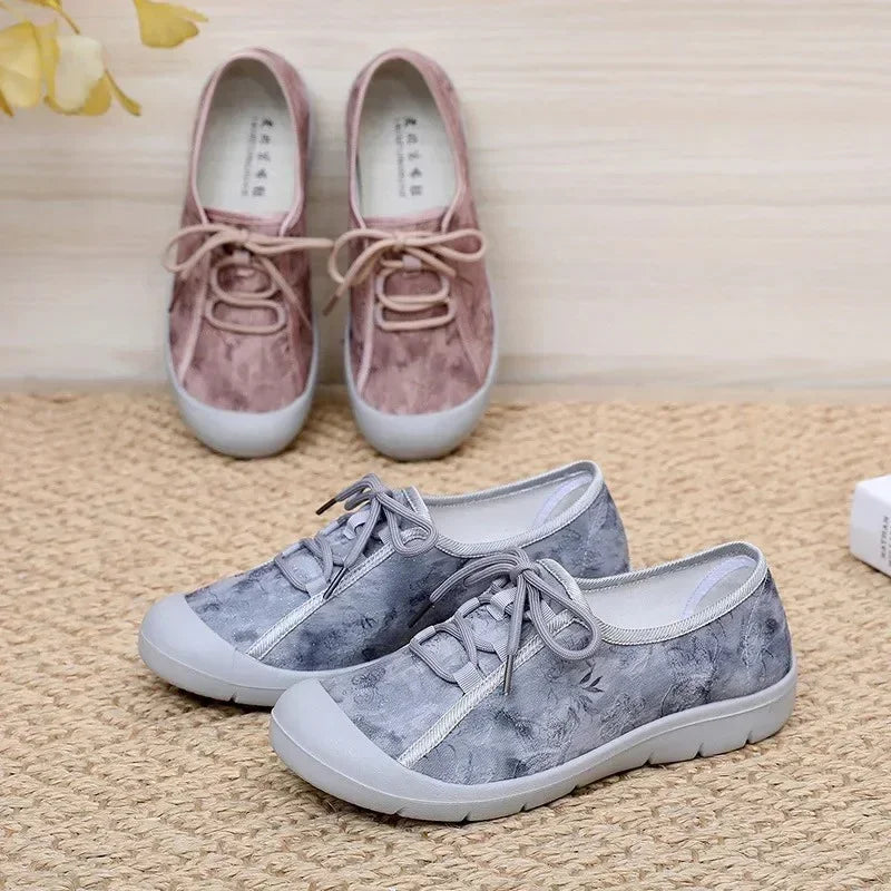Women's Wide Toe Box Floral Fabric Walking Shoes
