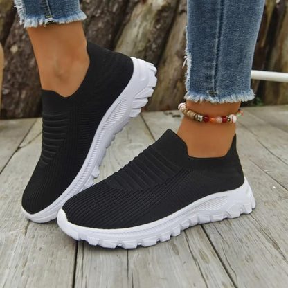 Women's Wide Toe Box Mesh Slip-On Sneakers