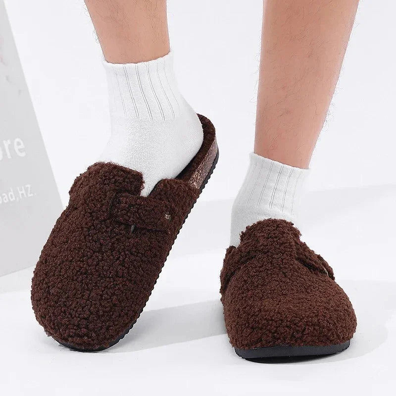 Fashionable Fleece-Lined Slippers