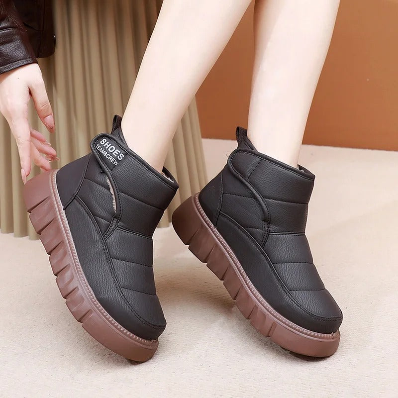 Women’s Lightweight Warm Comfort Booties