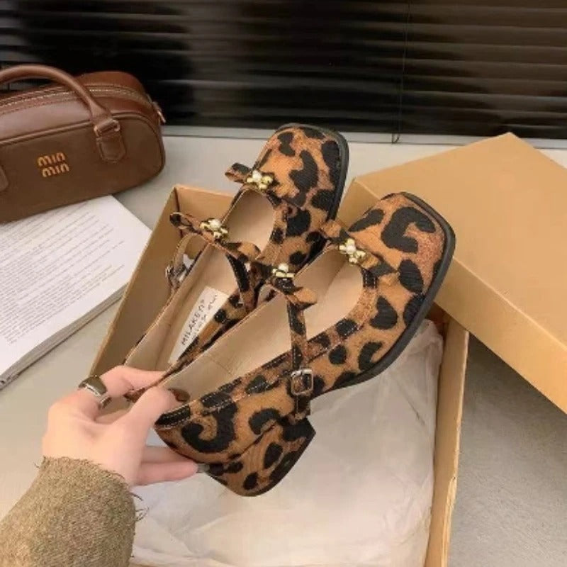 Thick-Heeled Mary Jane Dress Shoes