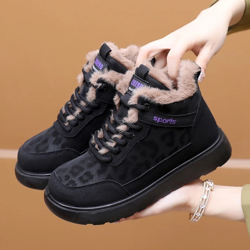 Women’s Fur Lined Comfort Walking Boots