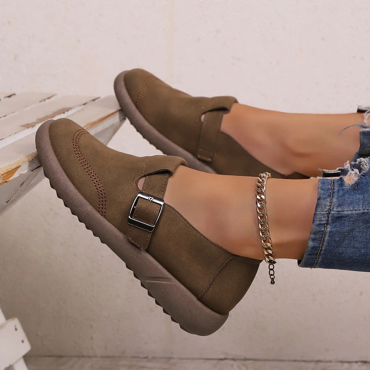 Women’s Casual Slip-On Buckle Shoes