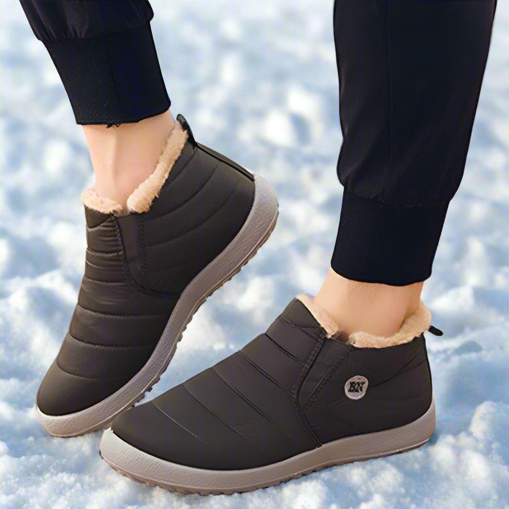 Bunion Friendly Plus Size Short Snow Boots - ComfyFootgear