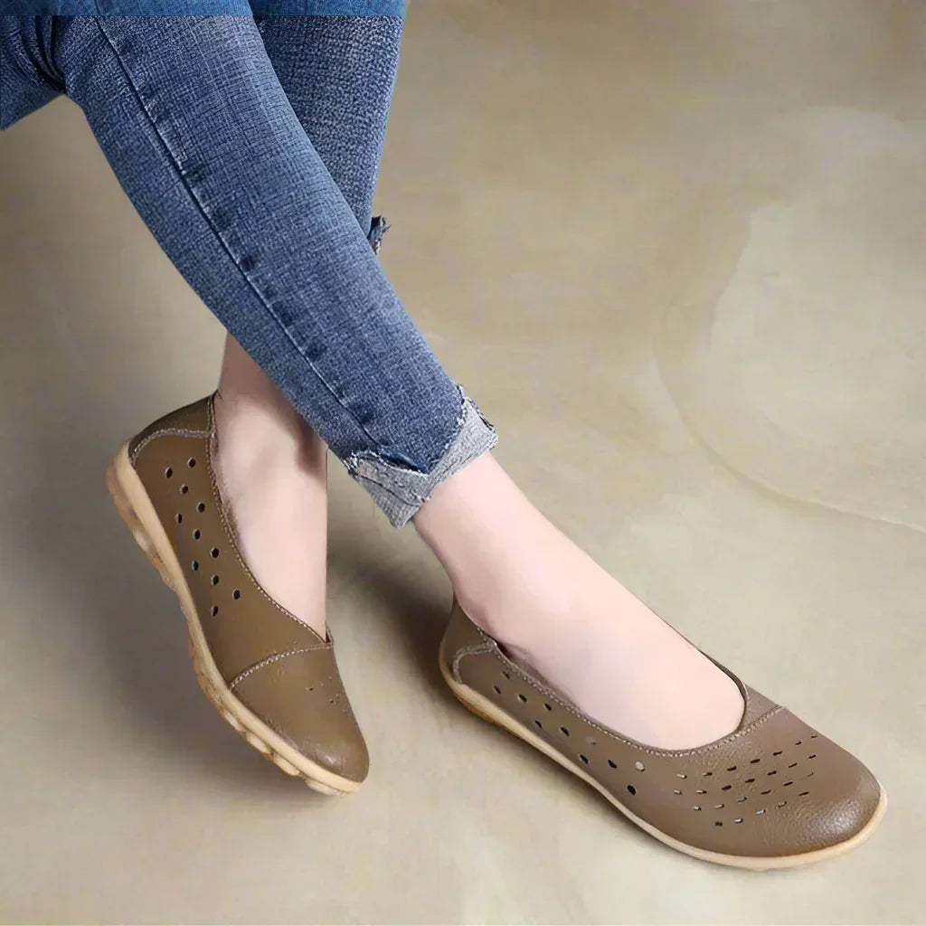 Women's Flats for Bunions - ComfyFootgear